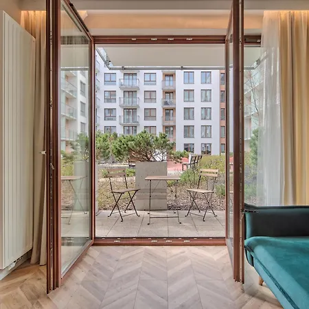 Platinium Garnizon Modern * Γκντανσκ