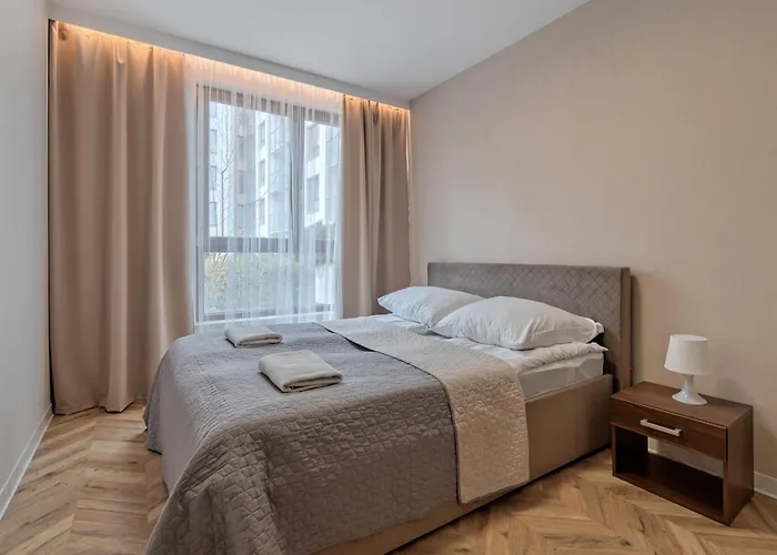 Platinium Garnizon Modern Apartman *